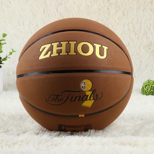 正品牛皮**篮球体育用品7号比赛训练篮球 工厂定制通用篮球